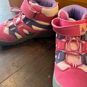 Kids Pink & Purple Hiking boots size 1.5/2